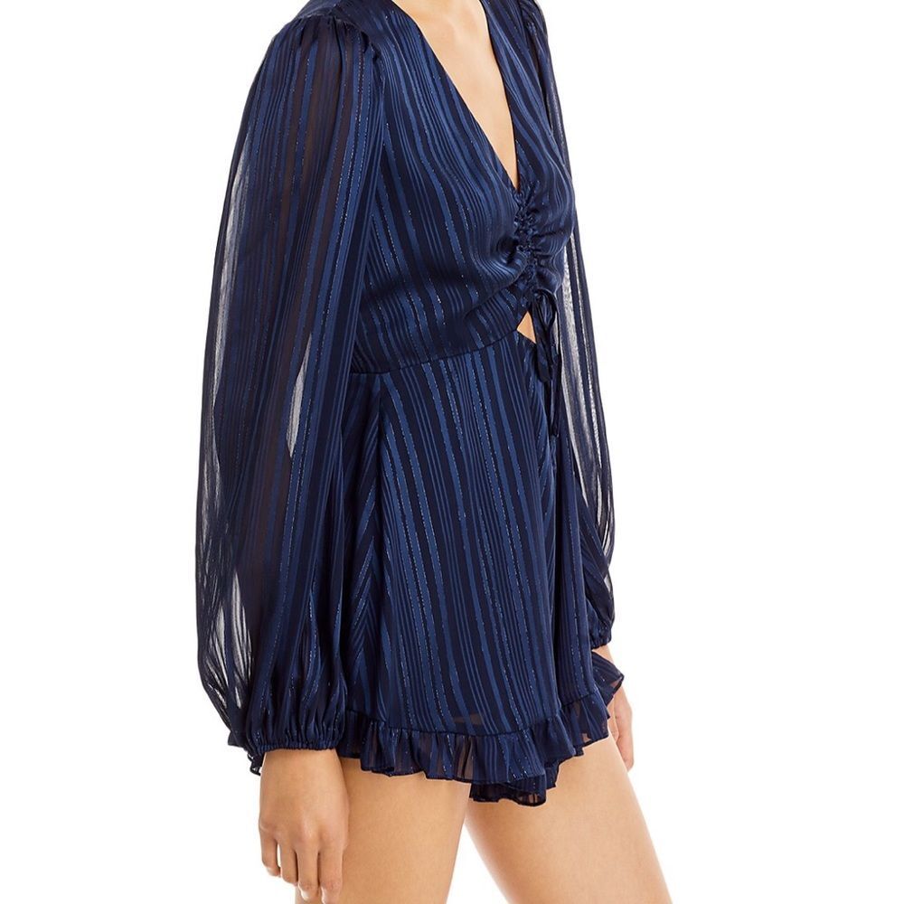 Short & Elegant Navy suit jumpsuit by Aqua, new with tag! - Picture 2 of 8